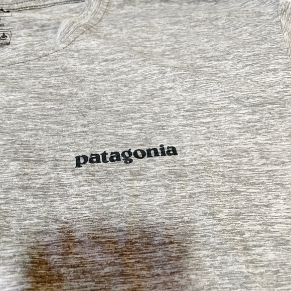 Patagonia Heather Gray Long Sleeve Top xl Capeline cool daily - Picture 4 of 9
